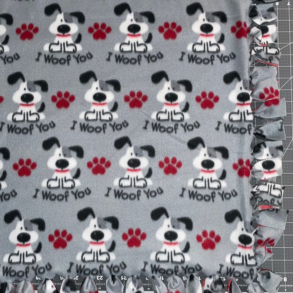 "I Woof You" Fleece Fringe Pet Blanket / Lap Blanket, 27.25"x23"
